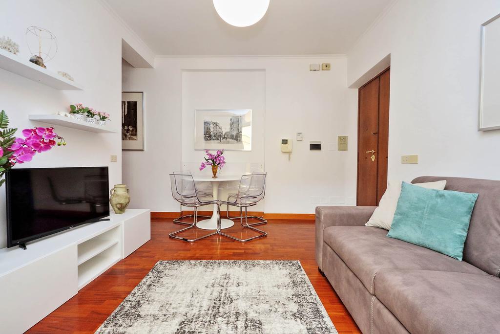 Mecenate Charme Apartment Rome Bagian luar foto